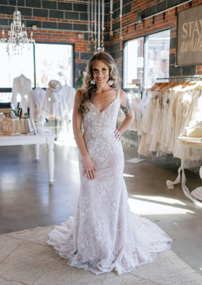 Floral lace sheath wedding dress with nude lining