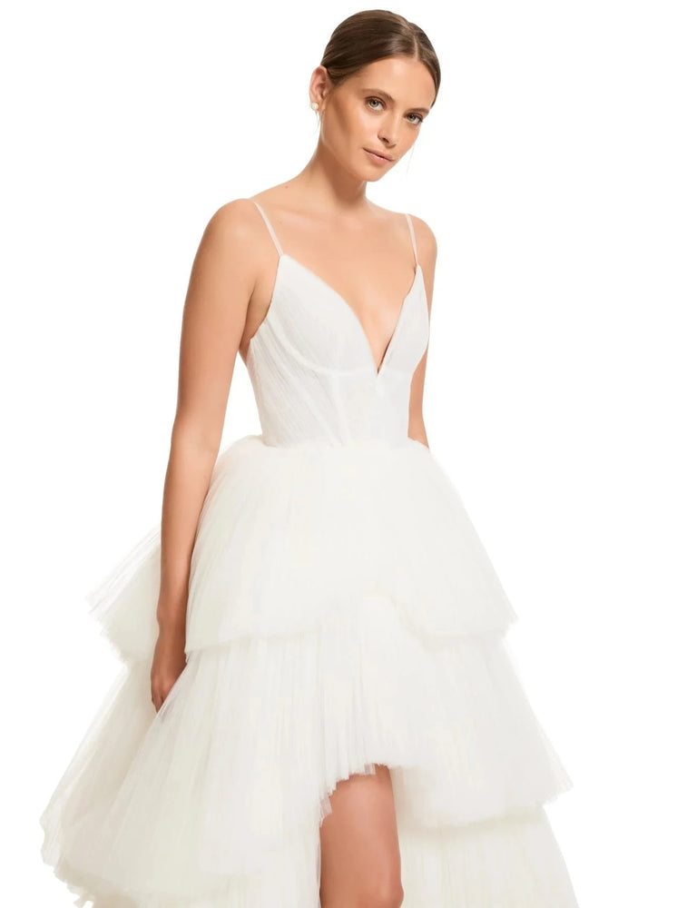 Chosen by Kyha | Jagger Sample Wedding Gown