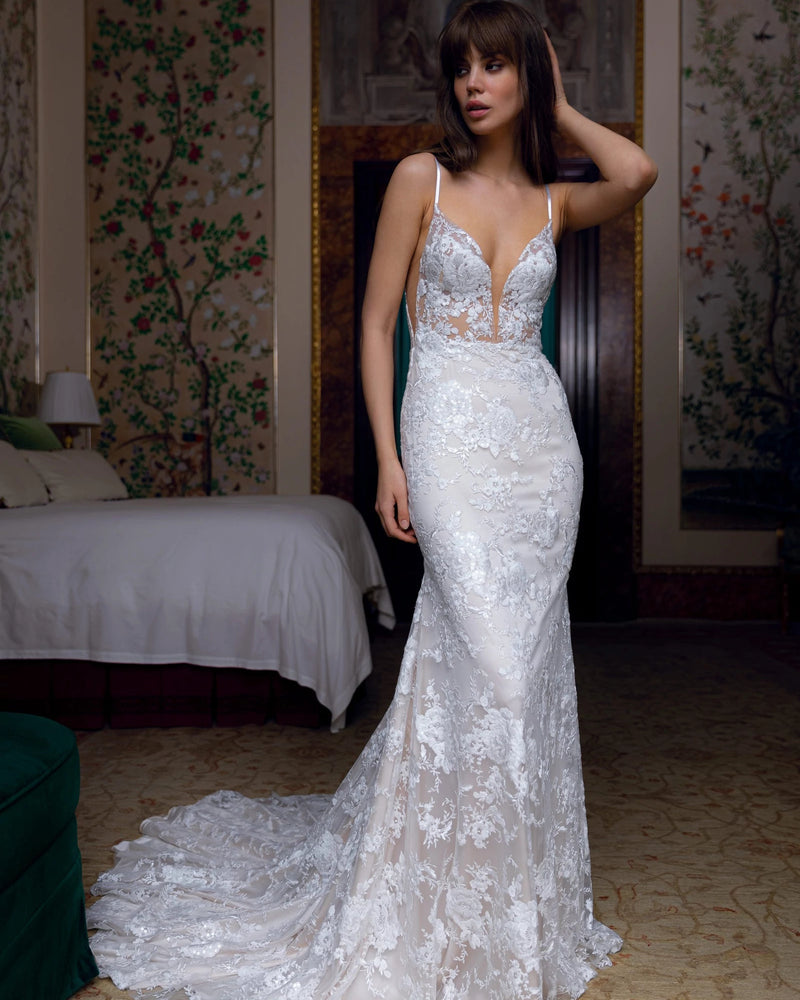 Off the Rack Wedding Gowns