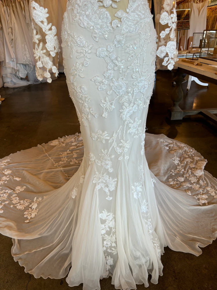 Pronovias | Rocio Sample Wedding Gown