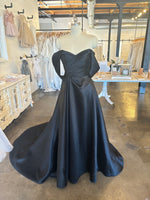 Full body skirt and strapless black wedding dress