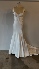 Karen Willis Holmes | Blake/Prea Sample Wedding Gown
