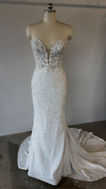 Kelly Faetanini |Elin Sample Wedding Gown