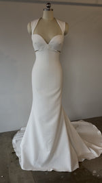 Pronovias | Aman Sample Wedding Gown