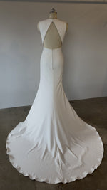 Pronovias | Aman Sample Wedding Gown
