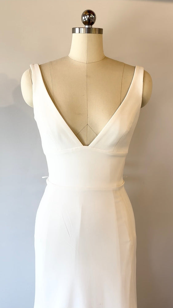 Karen Willis Holmes | Imogen Sample Wedding Gown