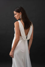 Evie Young | Rae Sample Wedding Gown