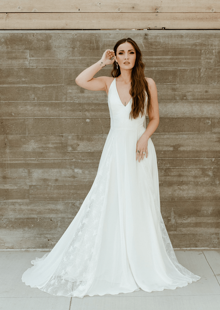 A-line lace chiffon wedding dress