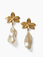 Holiday Edit: Sylve Drop Earrings White Pearl