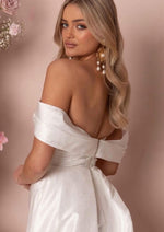 Madi Lane | Keaton Sample Wedding Gown