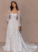 Evie Young | Stella Sample Wedding Gown