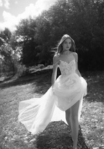 Arava Polak | Thea Sample Wedding Gown