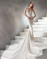 Pronovias | Vicenta Sample Wedding Gown