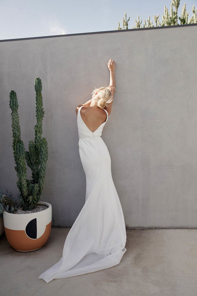 Karen Willis Holmes | Penelope Sample Wedding Gown