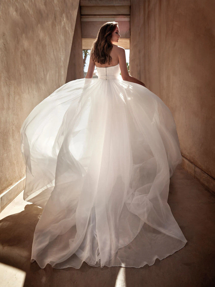 Pronovias | Katrina Sample Wedding Gown