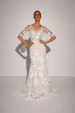 Evie Young | Mira Sample Wedding Gown