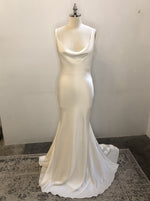 Pronovias | Ribelia Sample Wedding Gown