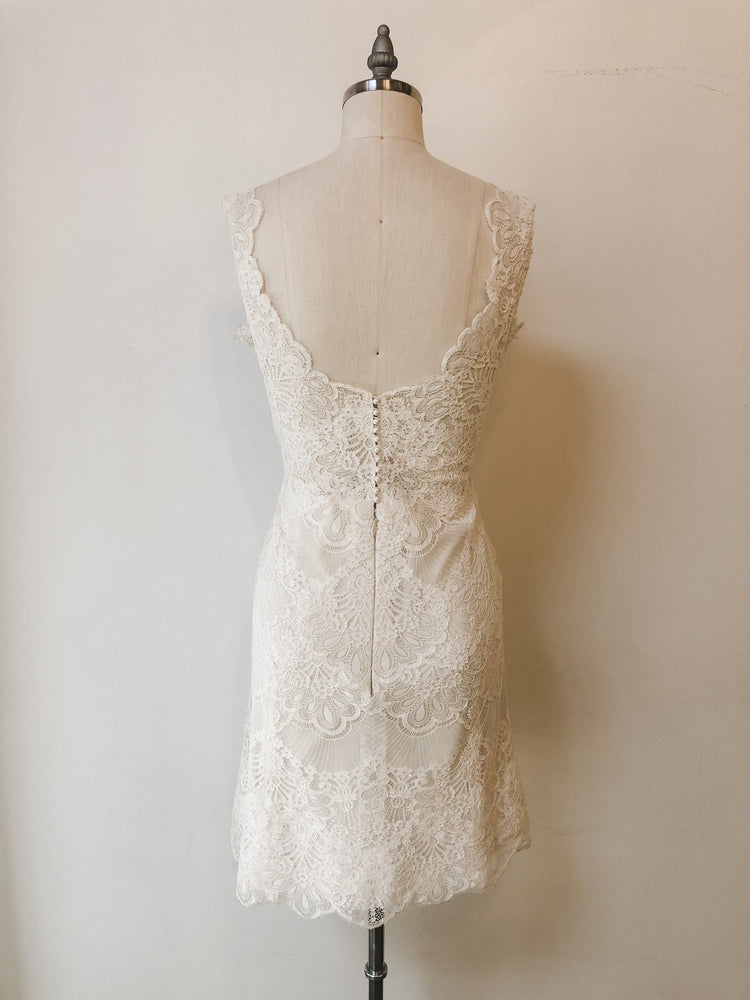 Vintage lace midi dress