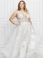 Watters | Galatea Ivory Sample Wedding Gown